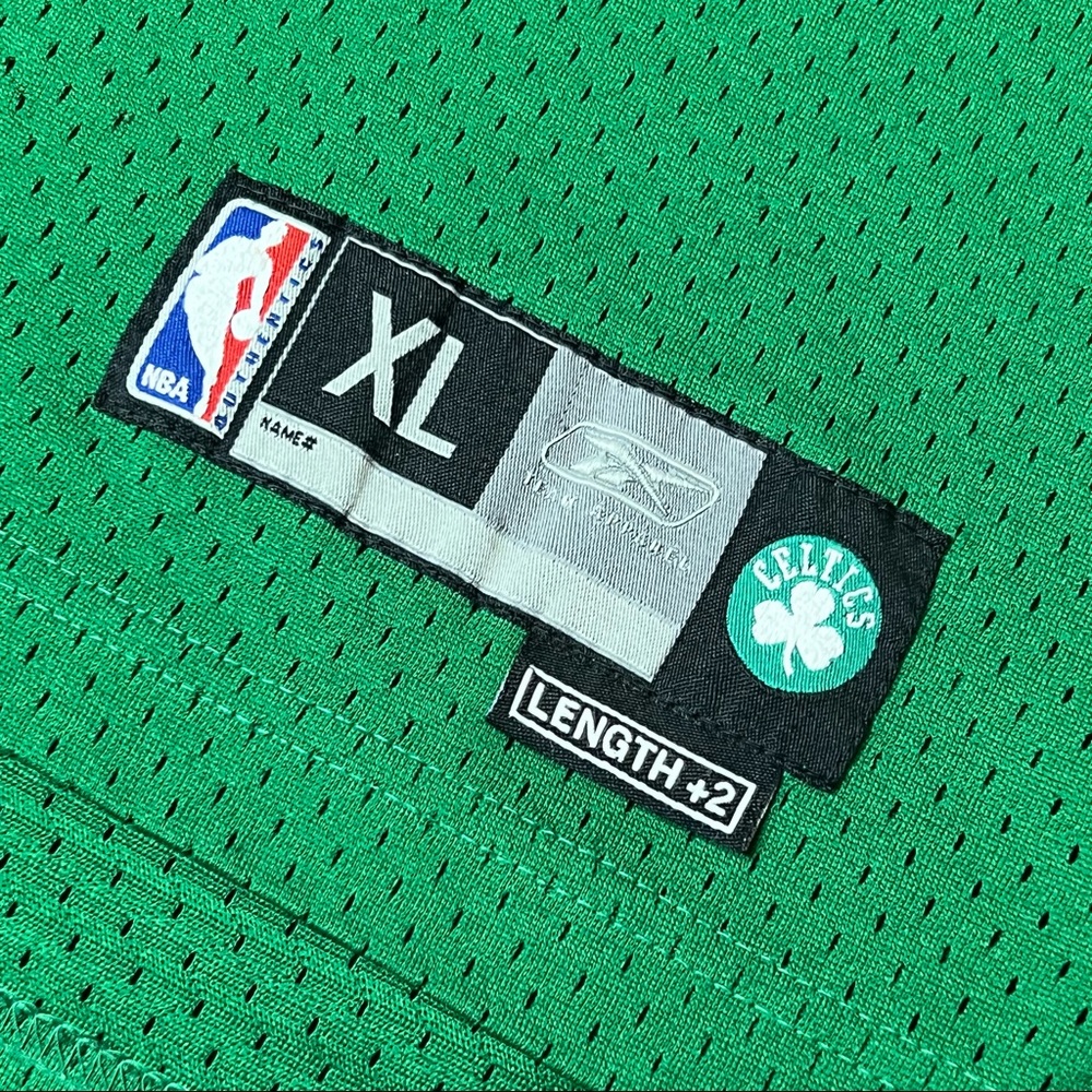 Boston Celtics Paul Pierce Stitched Jersey #34 - Picture 6 of 8